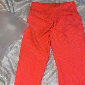 Scrunch booty leggings